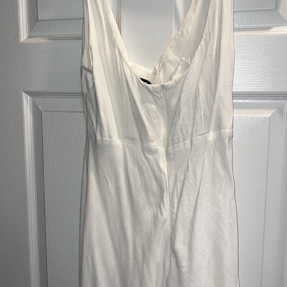 Petal and Pup white Apollo dress - Picture 2 of 2